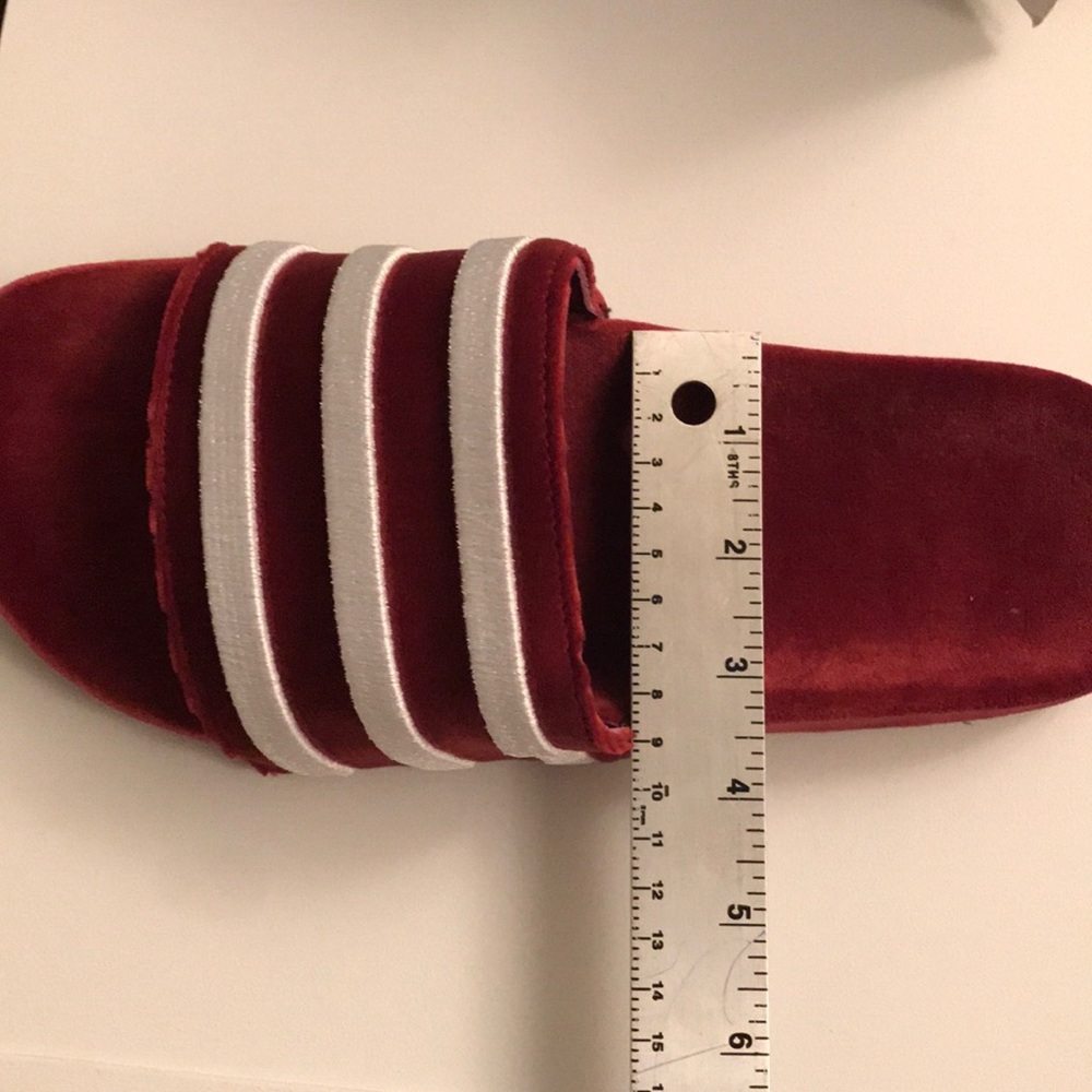 Burgundy Velvet Adidas Slides 😍 size 8 - Picture 2 of 6